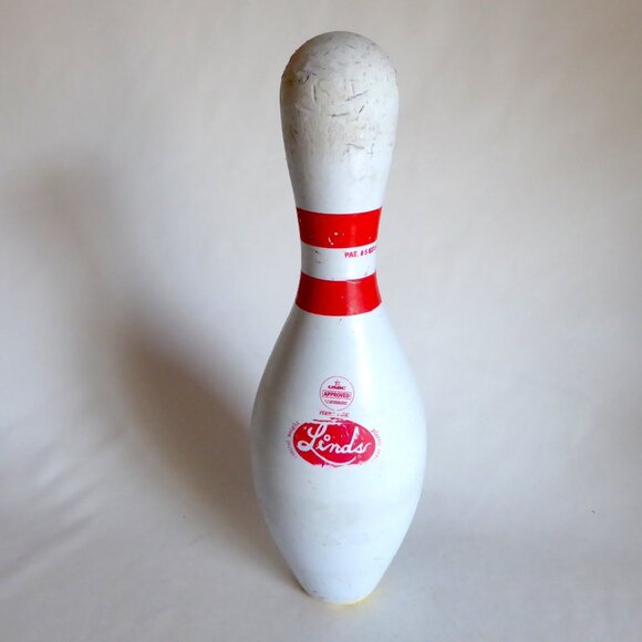 VINTAGE 15” LINDS USBC APPROVED REGULATION BOWLING ALLEY USED BOWLING PIN - Picture 1 of 9